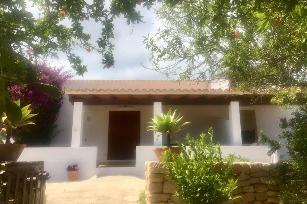Casa Rural Es Cap De Barbaria San Francisco Javier Exteriör bild